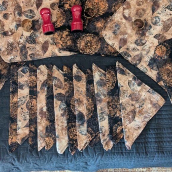 MYSTERY C - Picture 5 of 5